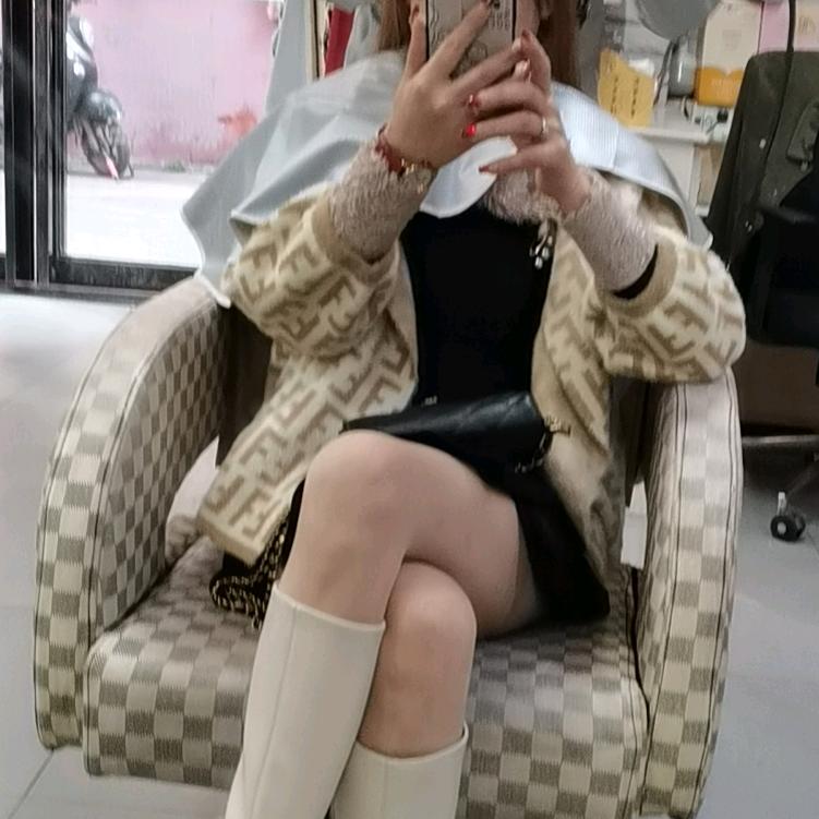 淡然（拒绝私聊）