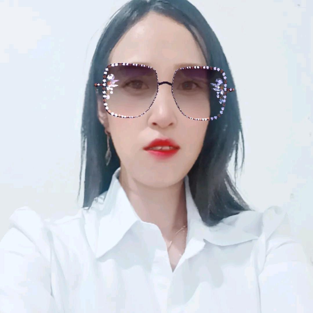纳雍小妹