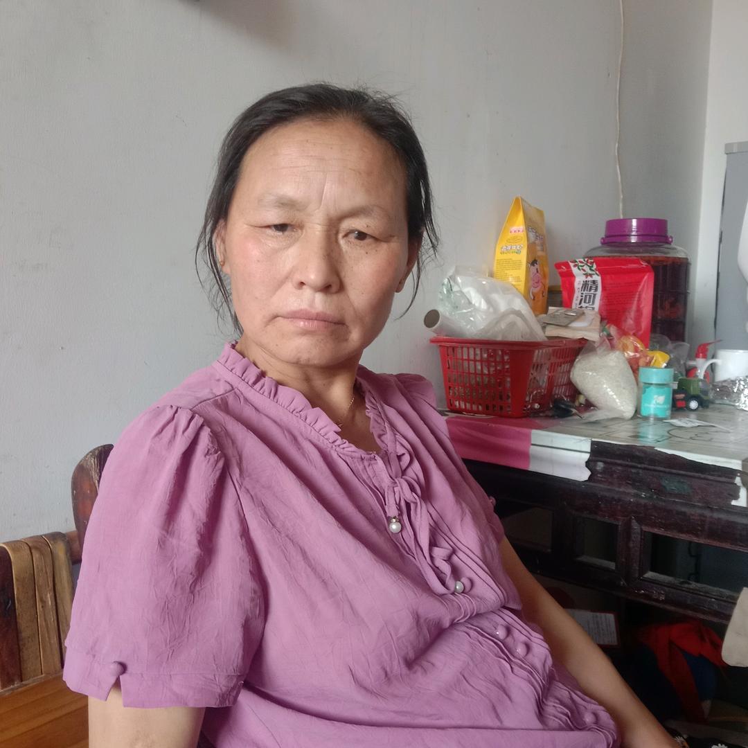 神威难藏泪