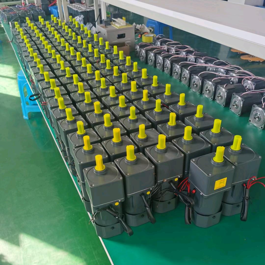 欣邦齿轮减速电机（奋斗）