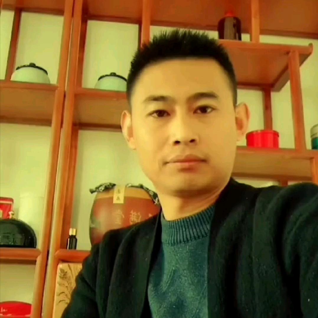 刘明
