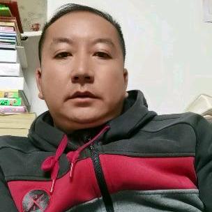经常出差的男人