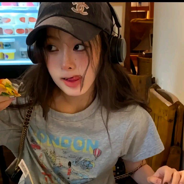 诗诗～
