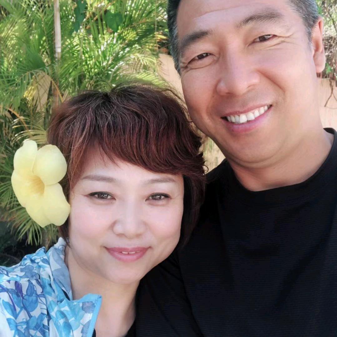 老杨夫妻房车