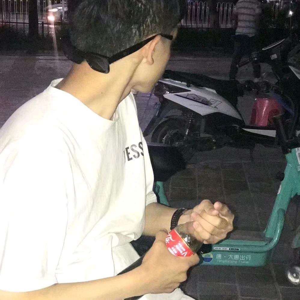 潘多拉.