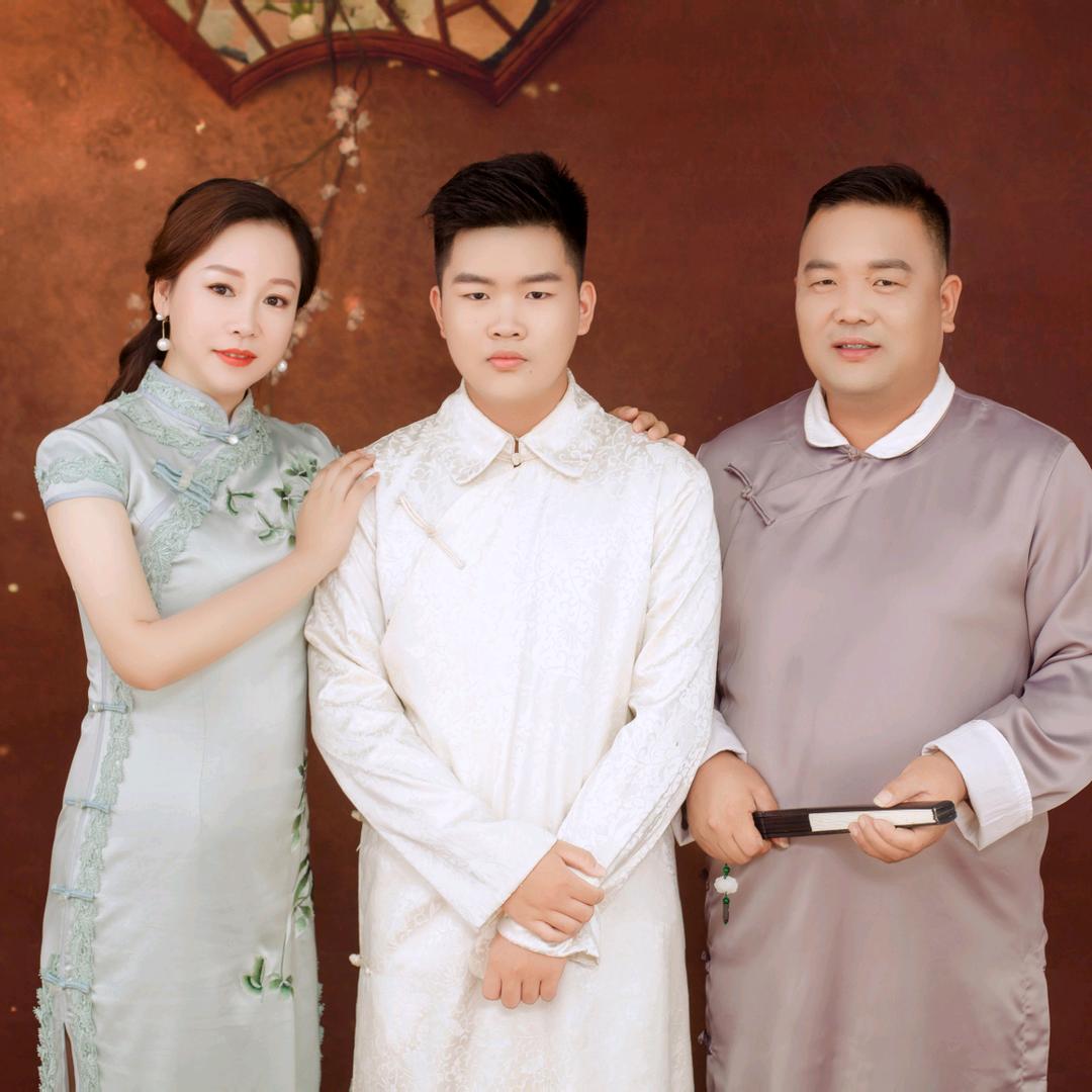 晓荣