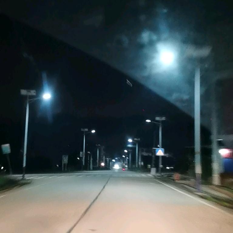 人不范二枉少年