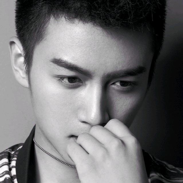 小吴ヾ(❀╹◡╹)ﾉ~