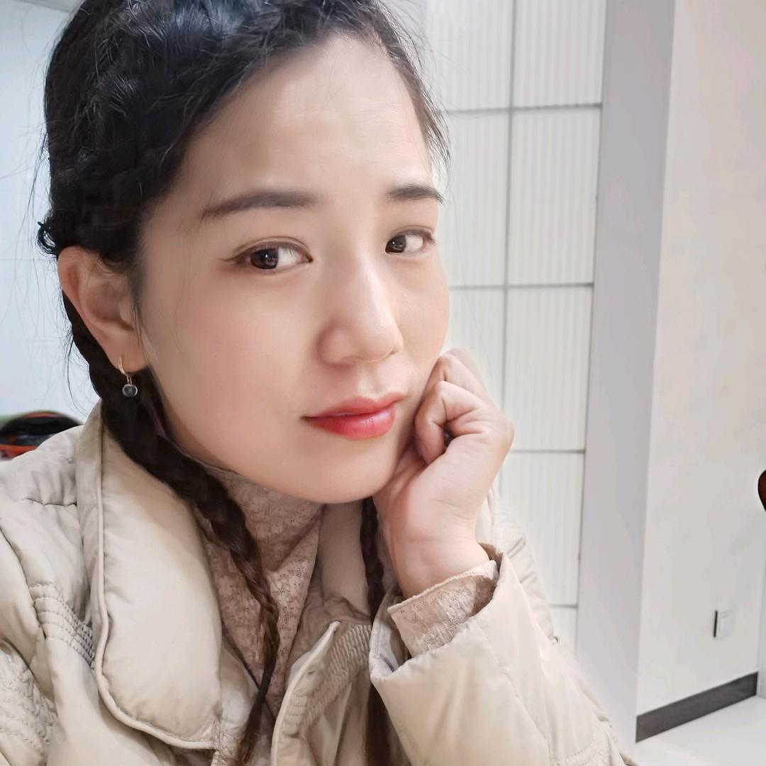傲娇的小女子