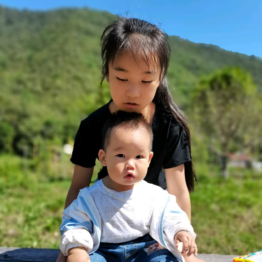 丽