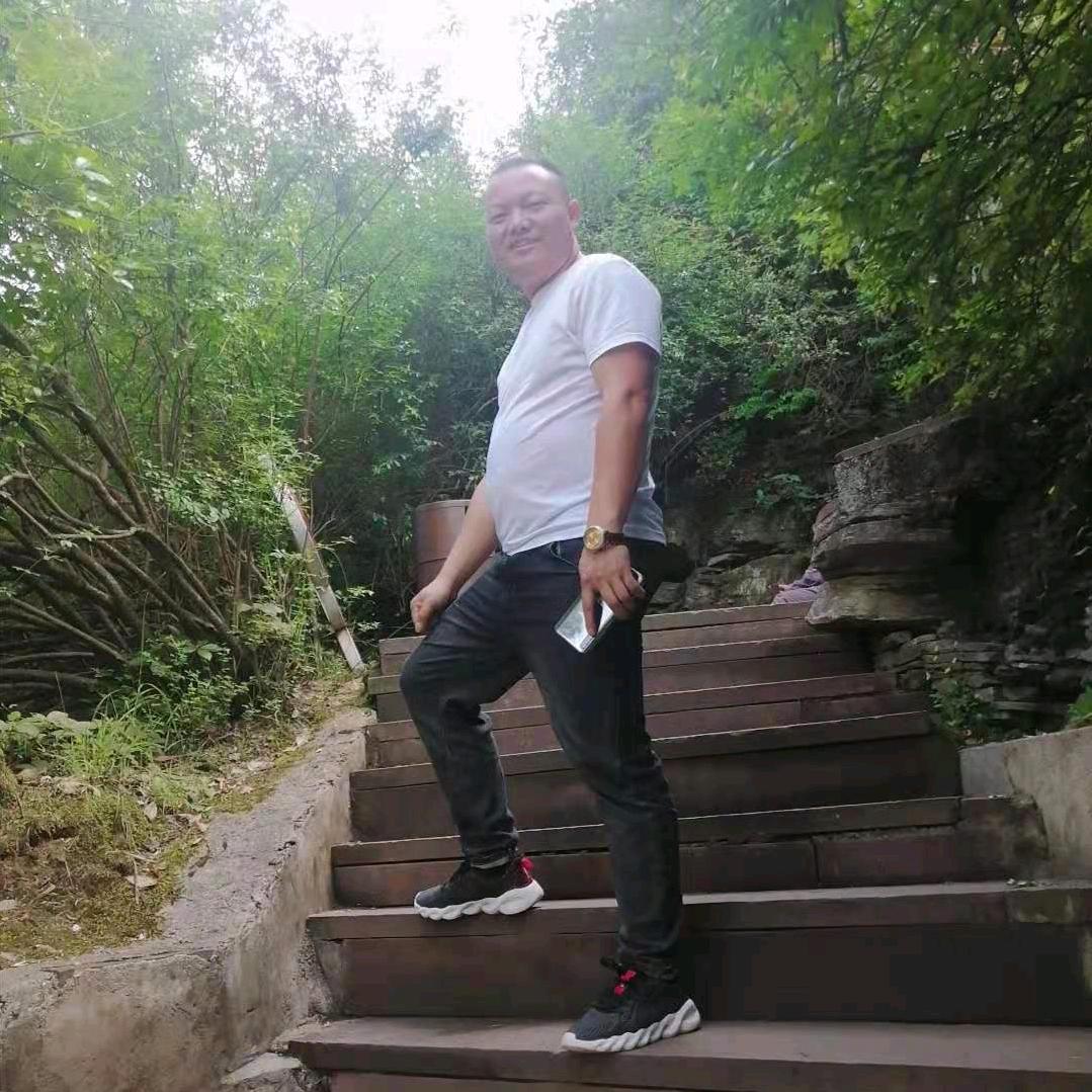 绿色行者