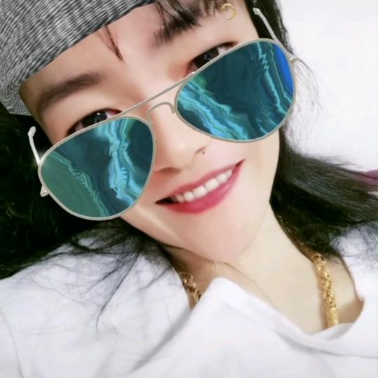 疯疯癫癫小女人