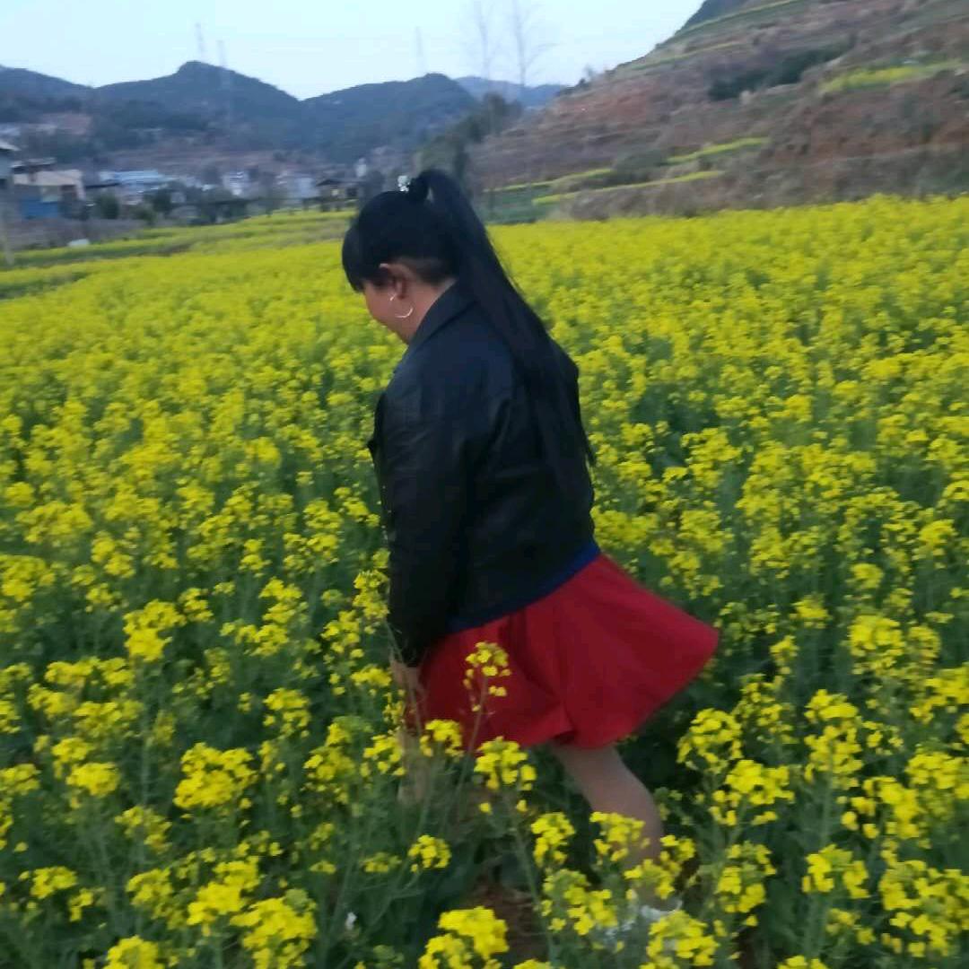 🌹爱笑的眼睛🌹