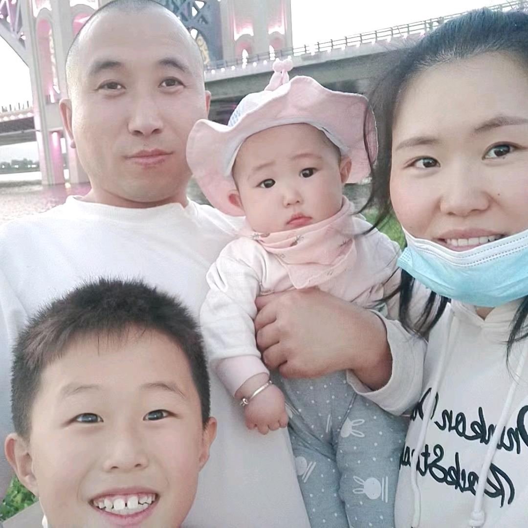 天黑有灯，下雨有伞