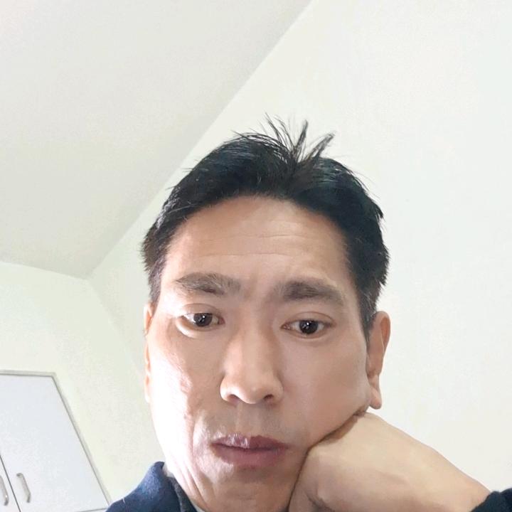 昭通精神小伙