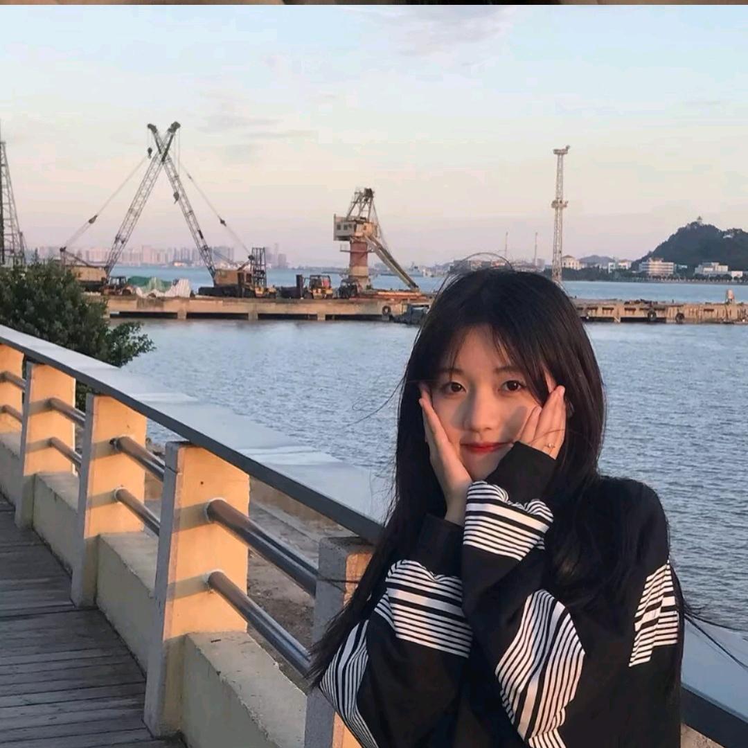 歆微很慢热.
