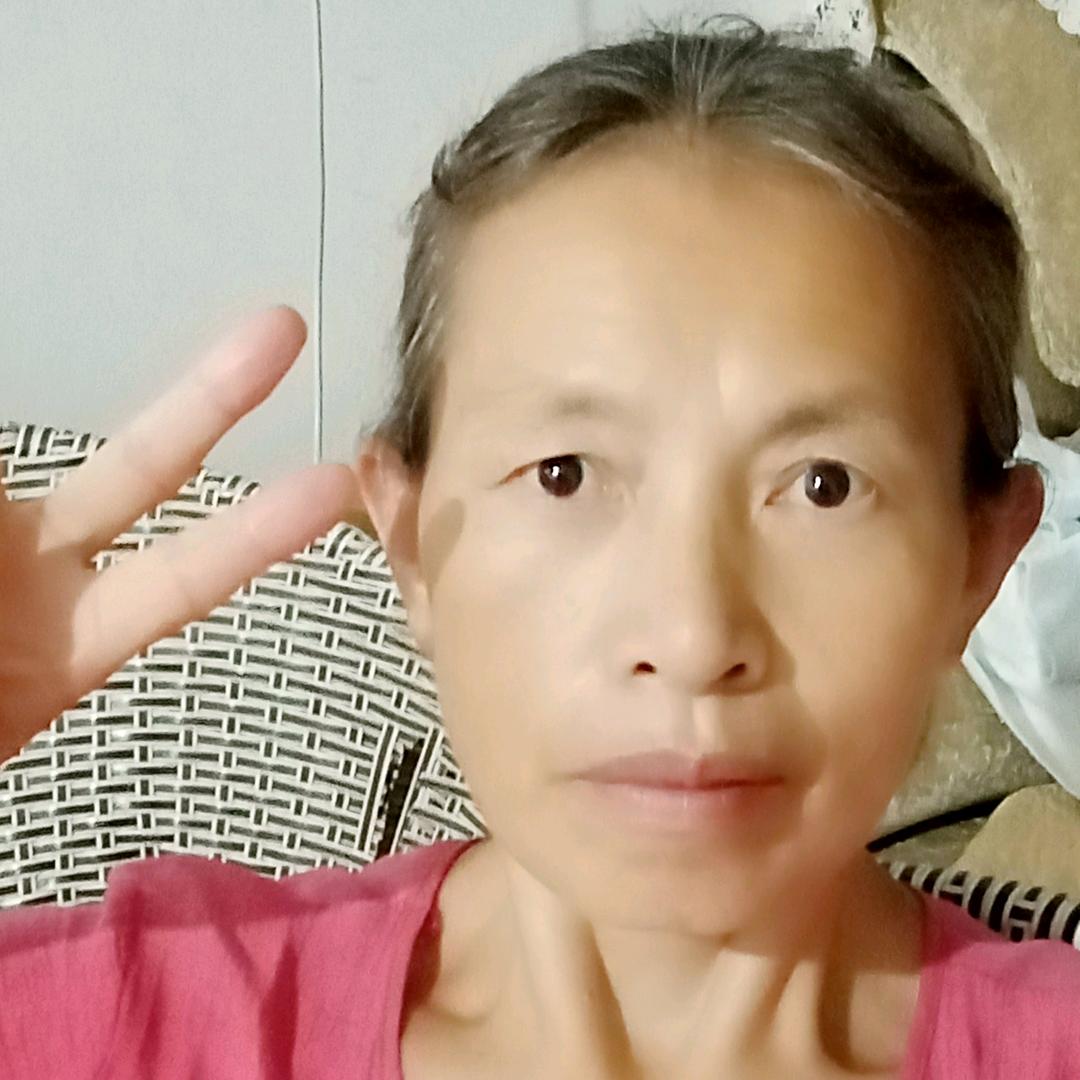 黄福芝奶奶