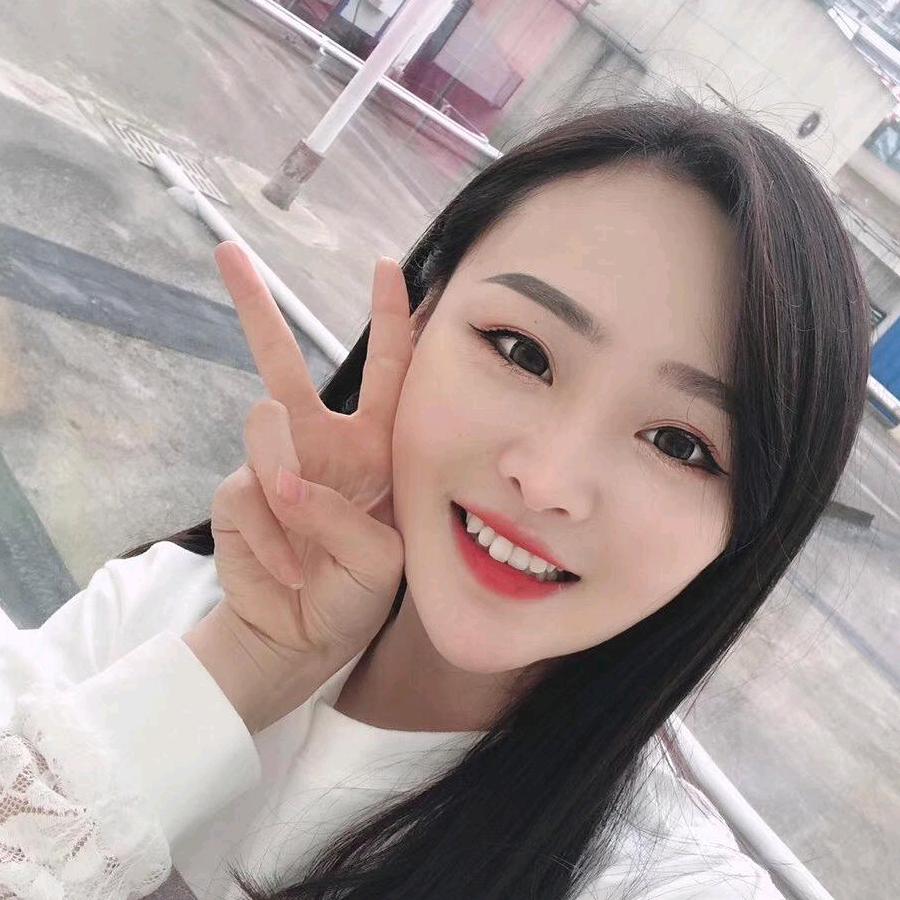 媚晴晴
