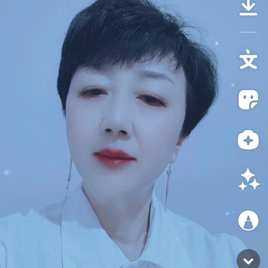 依玲姐🎤