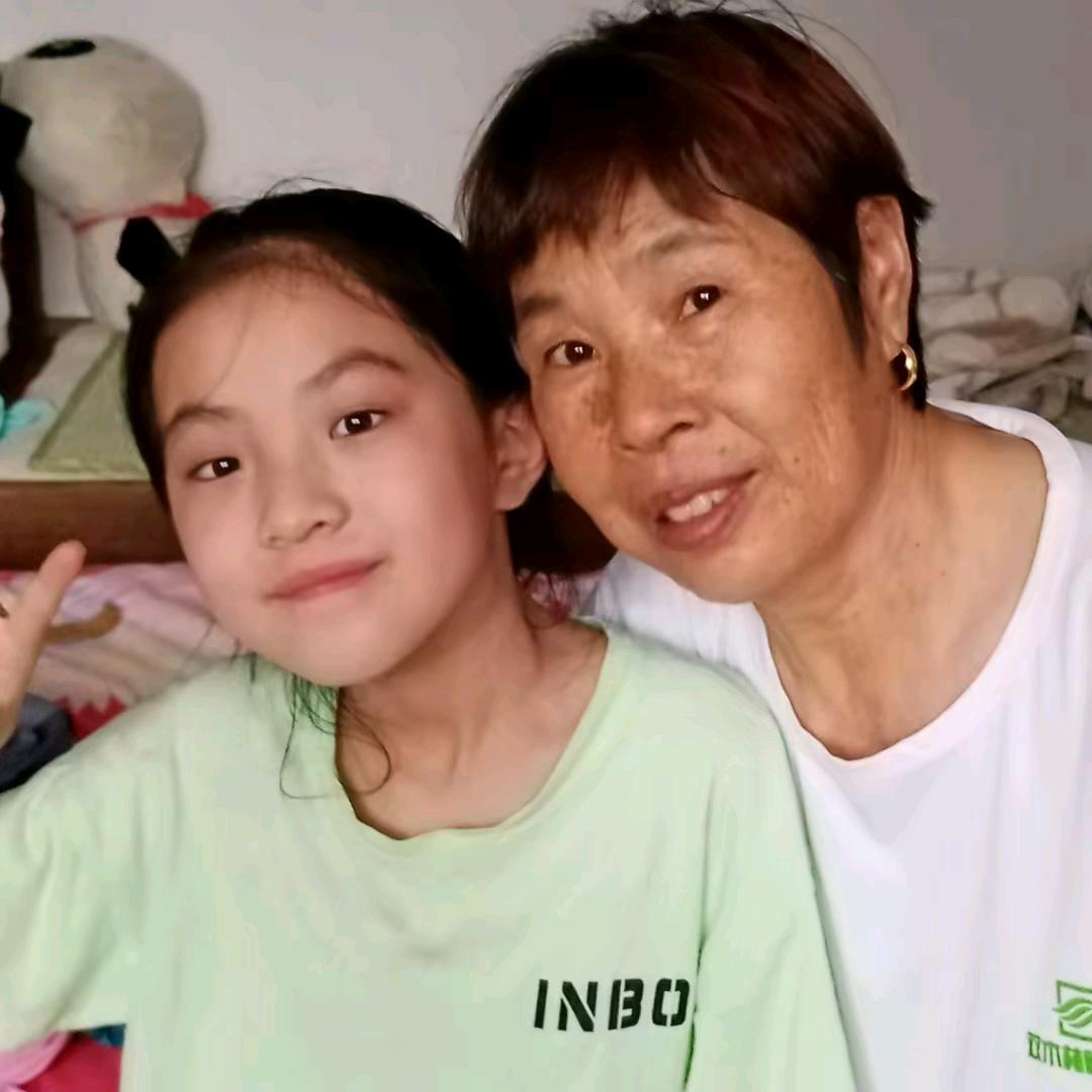 根花（58年属犬）