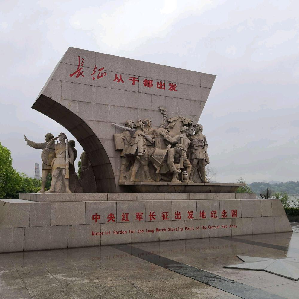 喝醉了酒，我谁都不服，就扶墙