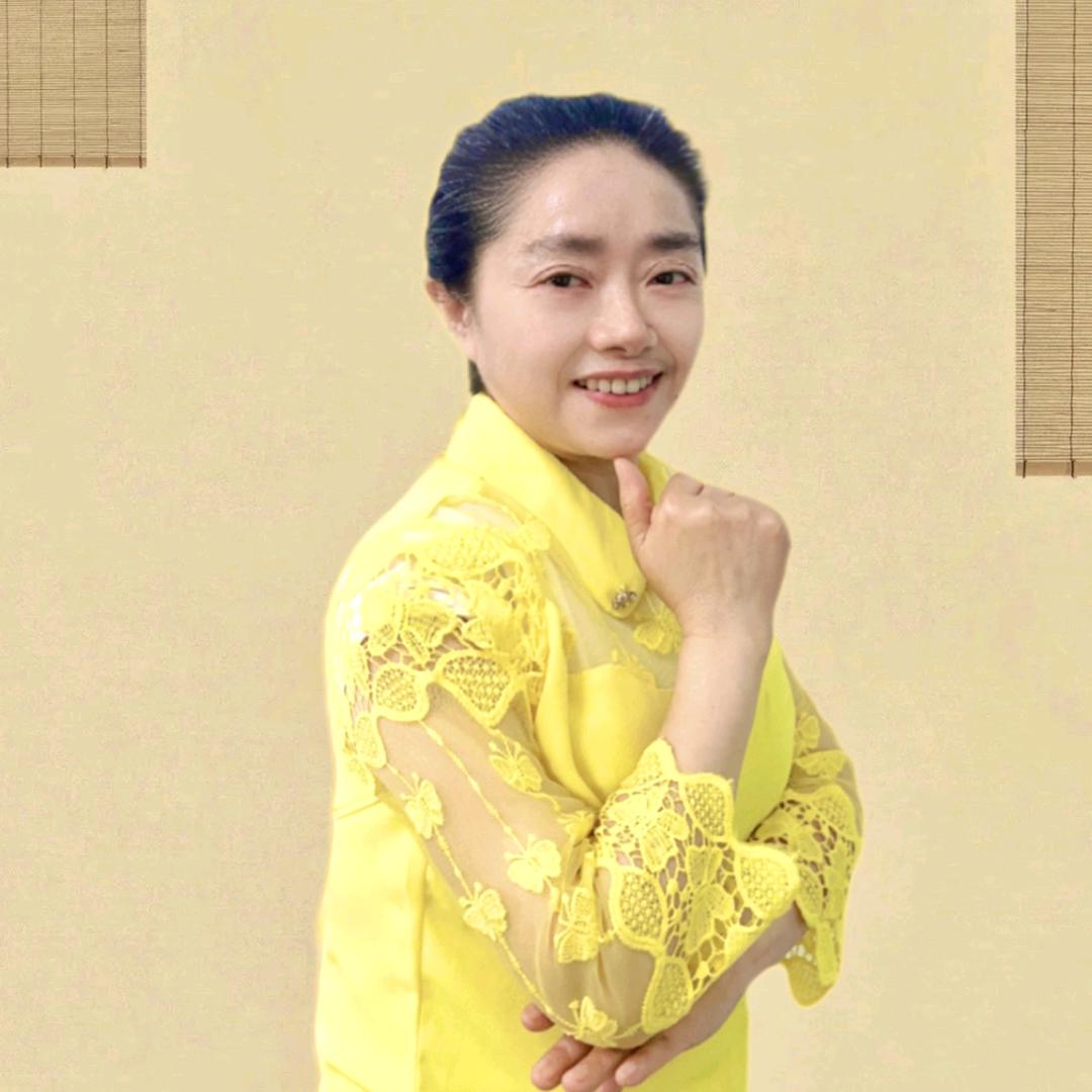 杨芯言