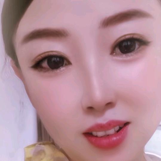 开心果❄️雪儿❄️