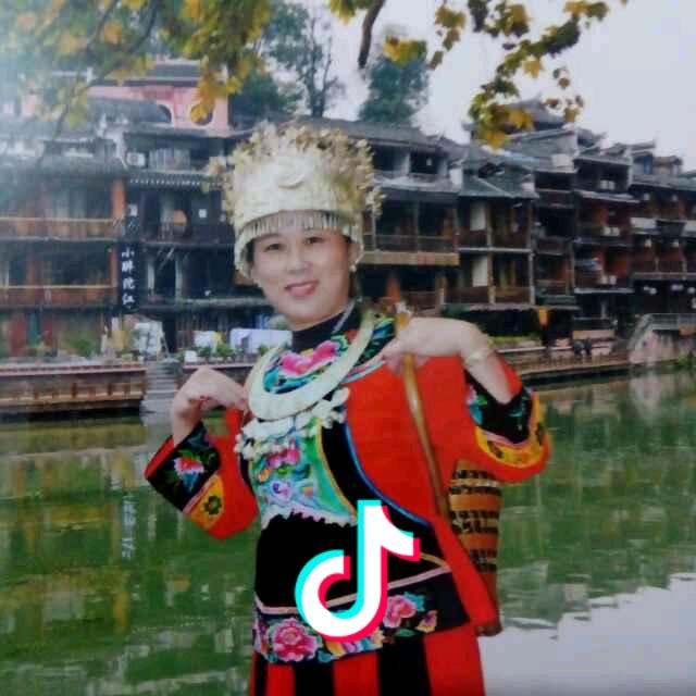高大姐