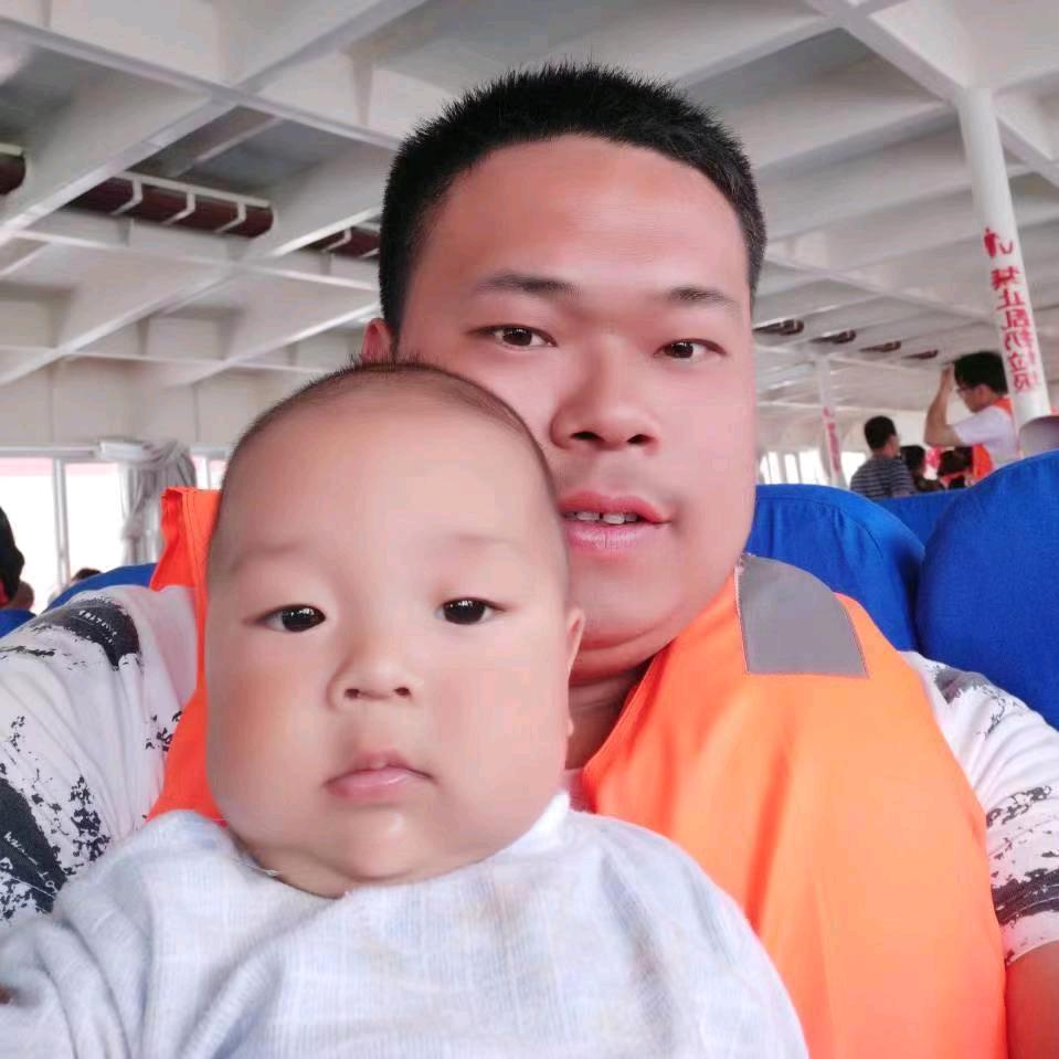 为了生活努力加油