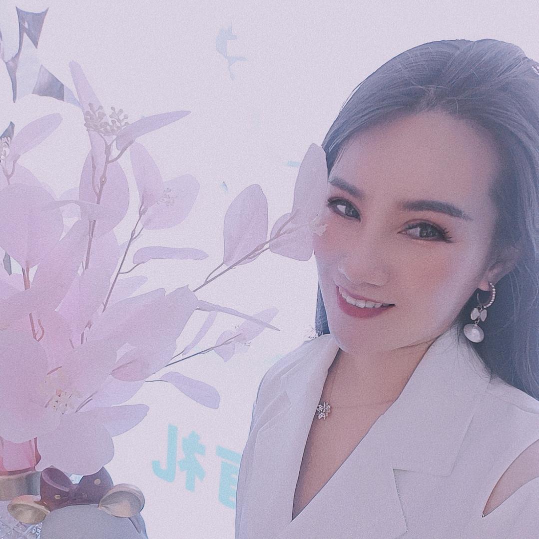 开在春风李