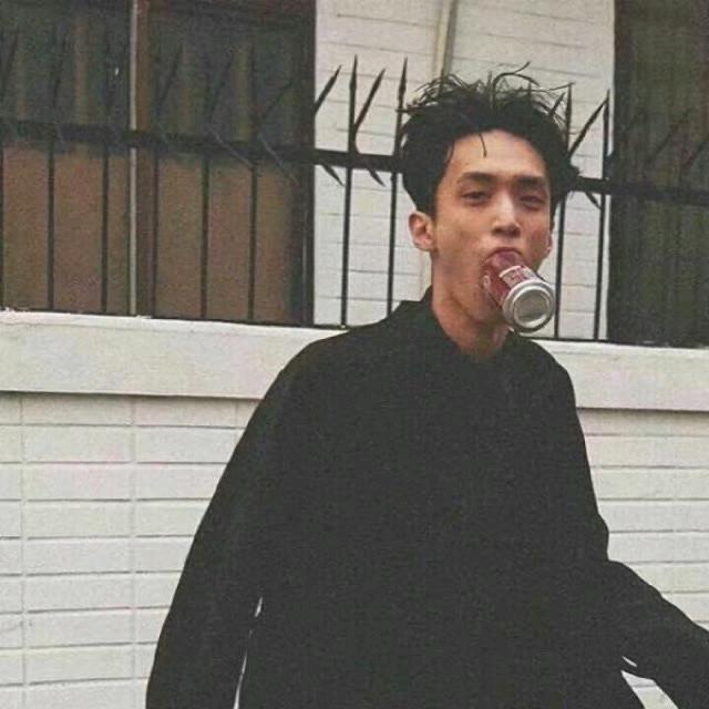 母捏牛