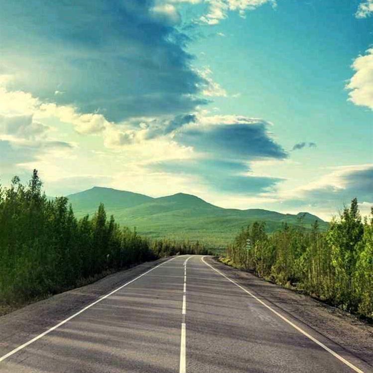 三哥，依然潇洒