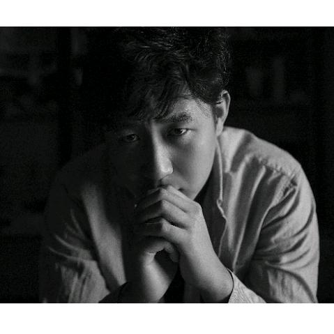 摄影师青毅（元旦涨价）