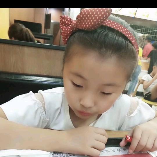 婷妈妈（陕师大附中本部和西安崇是中学）