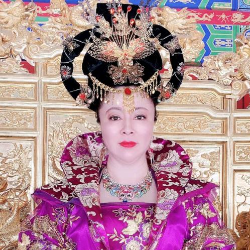 女王