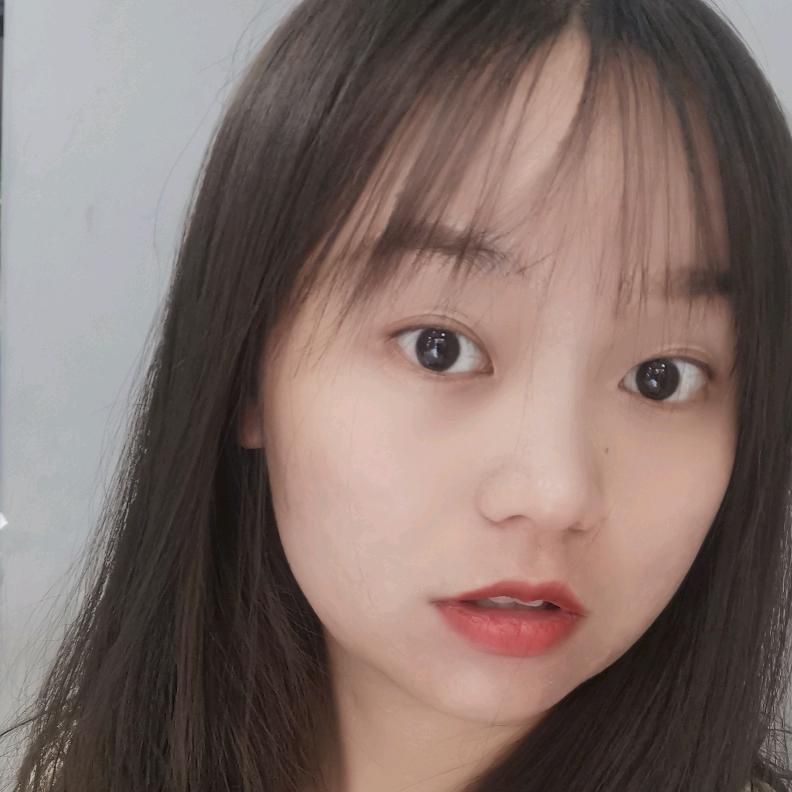 阿诗产后在恢复头像