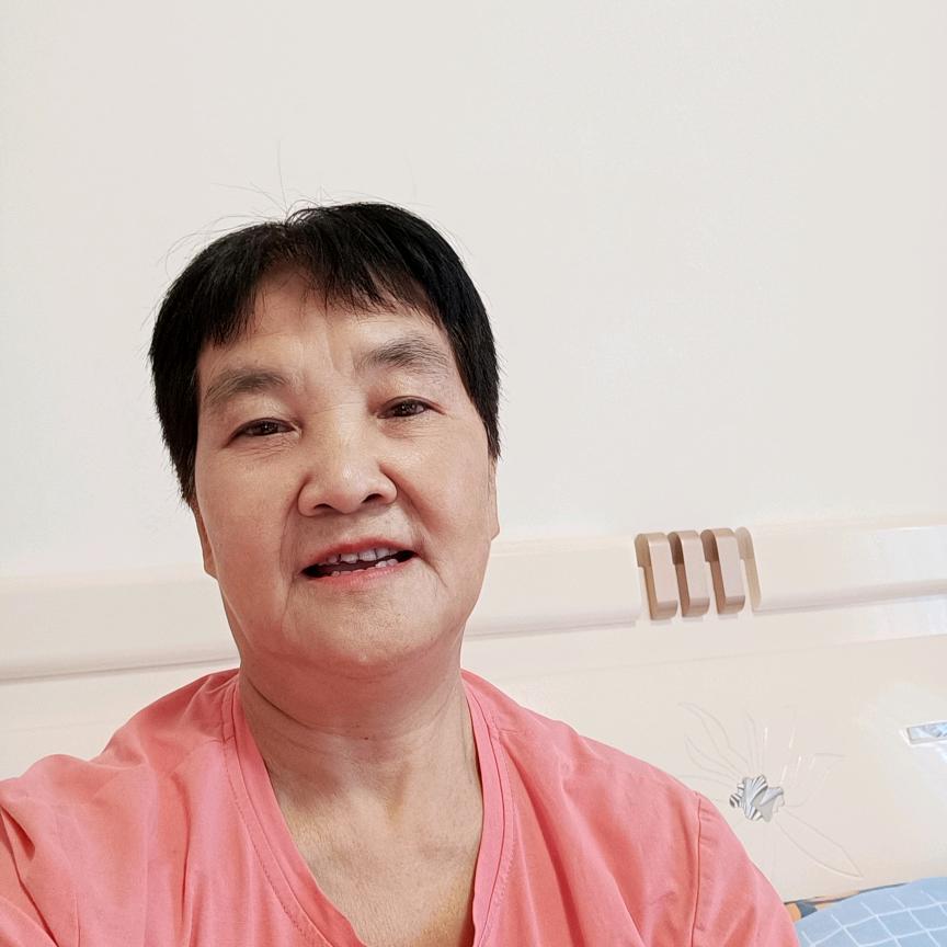 杨秀英
