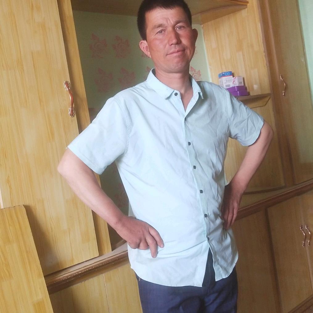 阿吾提，依地力司。