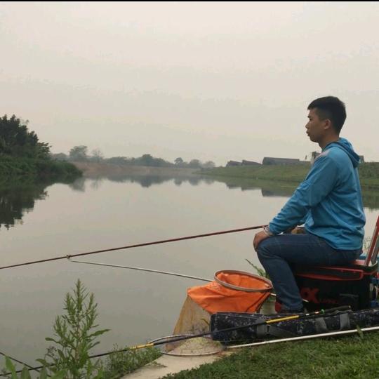 钓鱼阿明
