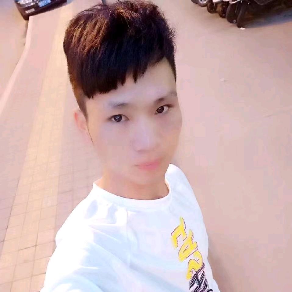 东张西望