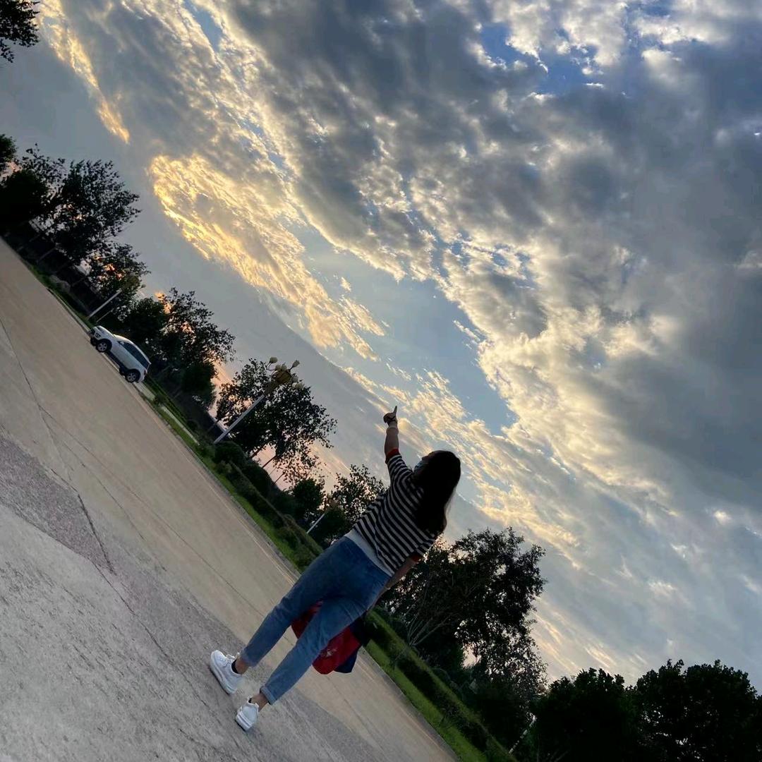 天真无邪小小刘