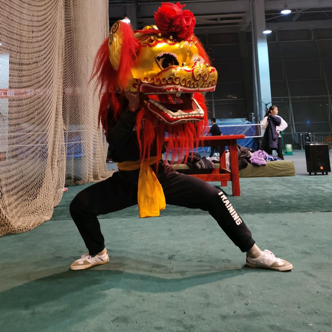 凡凡很烦