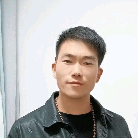 张公子  🎙️-（砥砺前行）