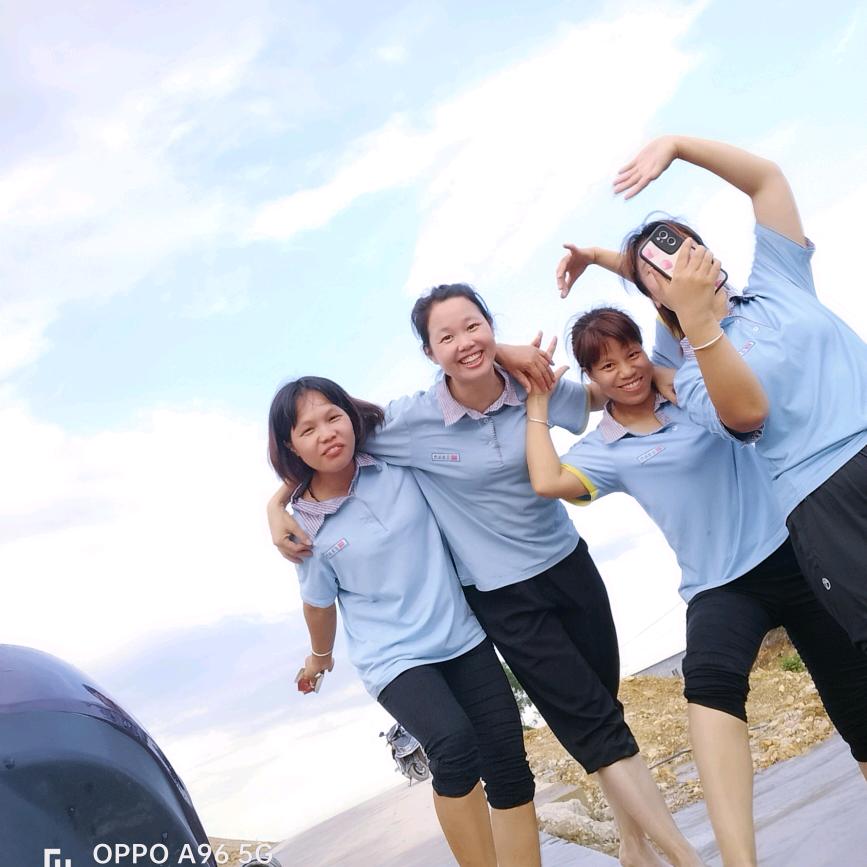 爱与被爱不如相爱