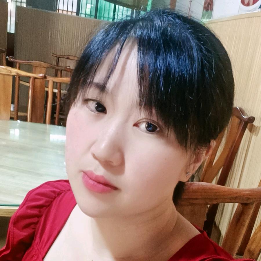 忠县知心饭店（莉娅学跳舞）