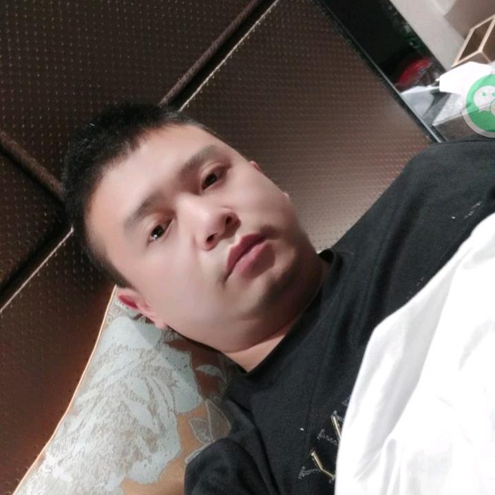 请叫我一声哥