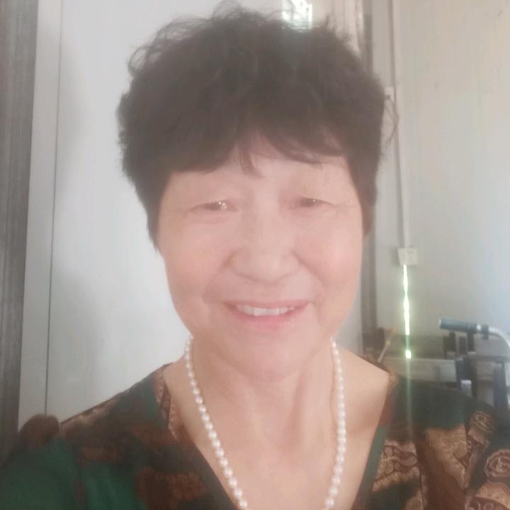 柏大姐晚上7点半开播(598）