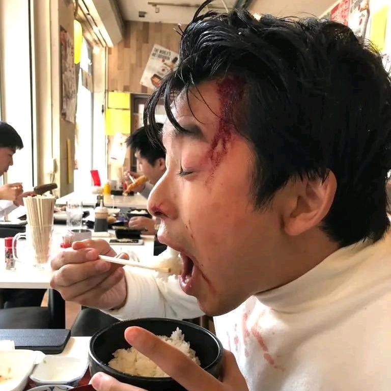 踩落去