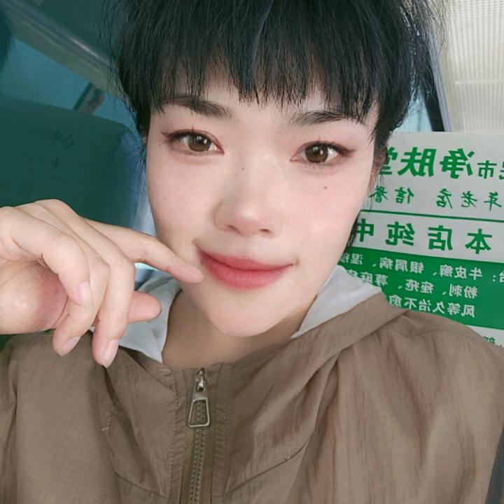 小女人  倔脾气