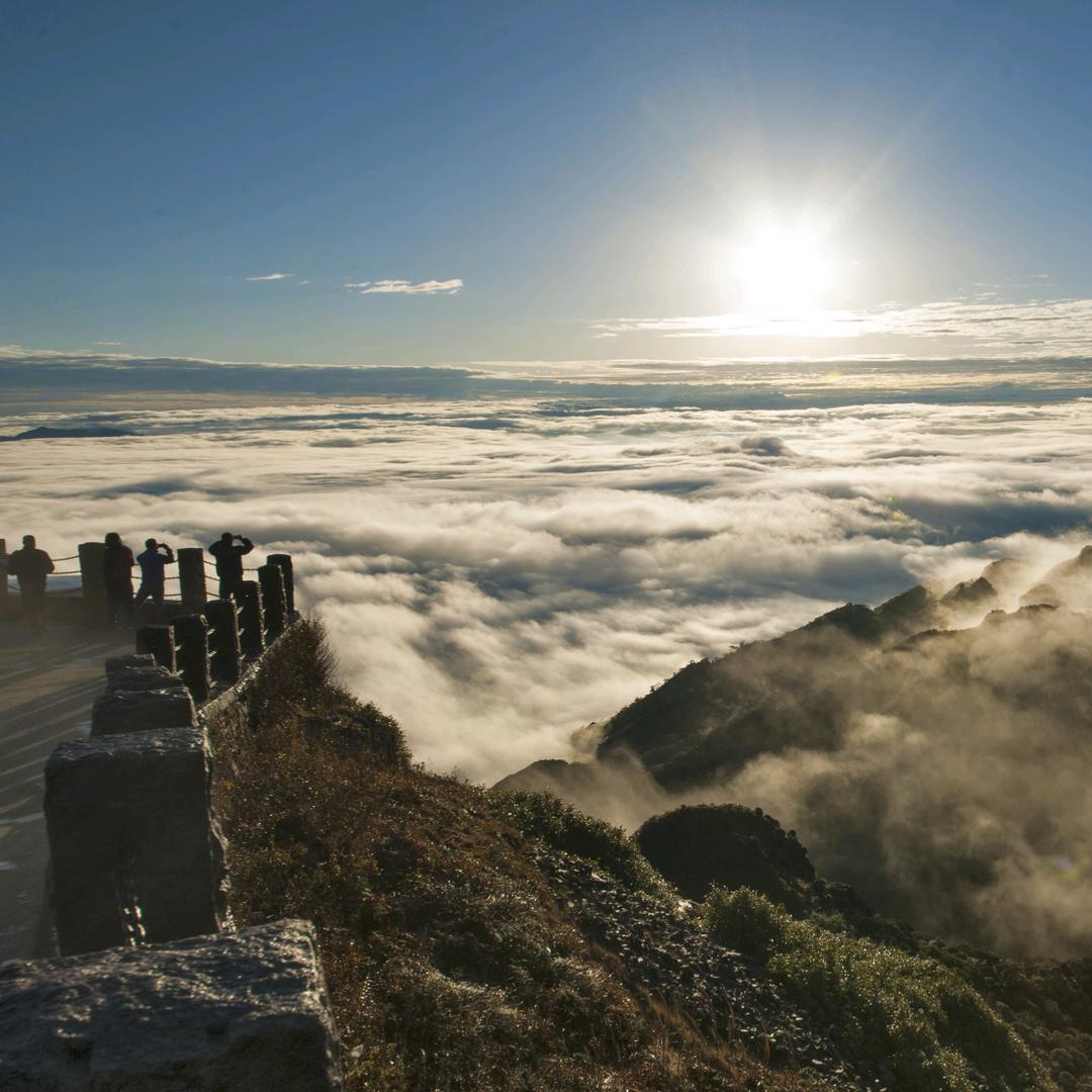 广东第一峰旅游风景区